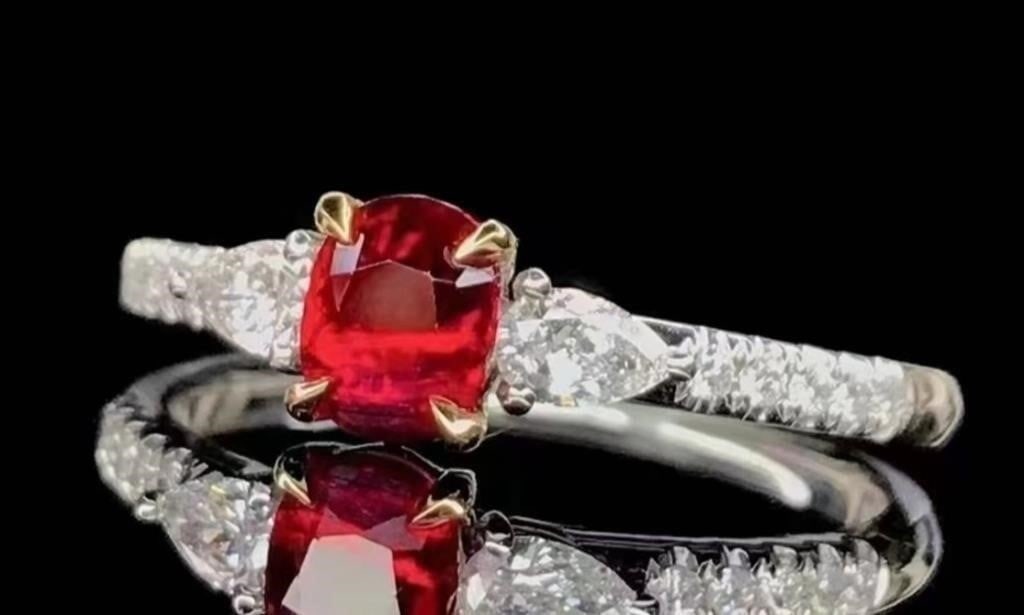 Natural Ruby 18K Gold Ring - 2