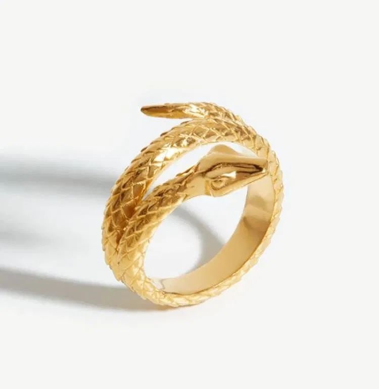24K-Gold Snake Ring: 24K-gold snake-shaped ring, 24K-gold, fine and bright inlay craftsmanship, 18k gold ring.