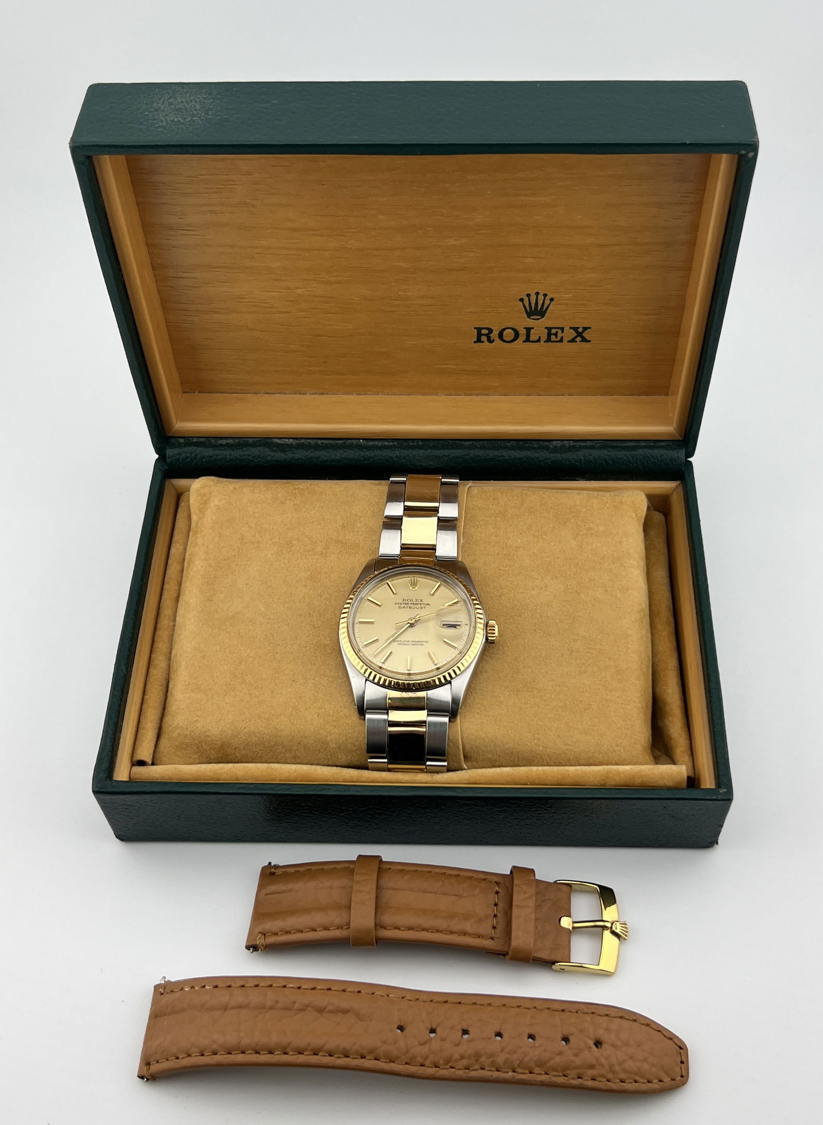 Rolex 1601 Datejust 14K w/ rare original Rolex Freres Gay Bracelet (1 of 10)