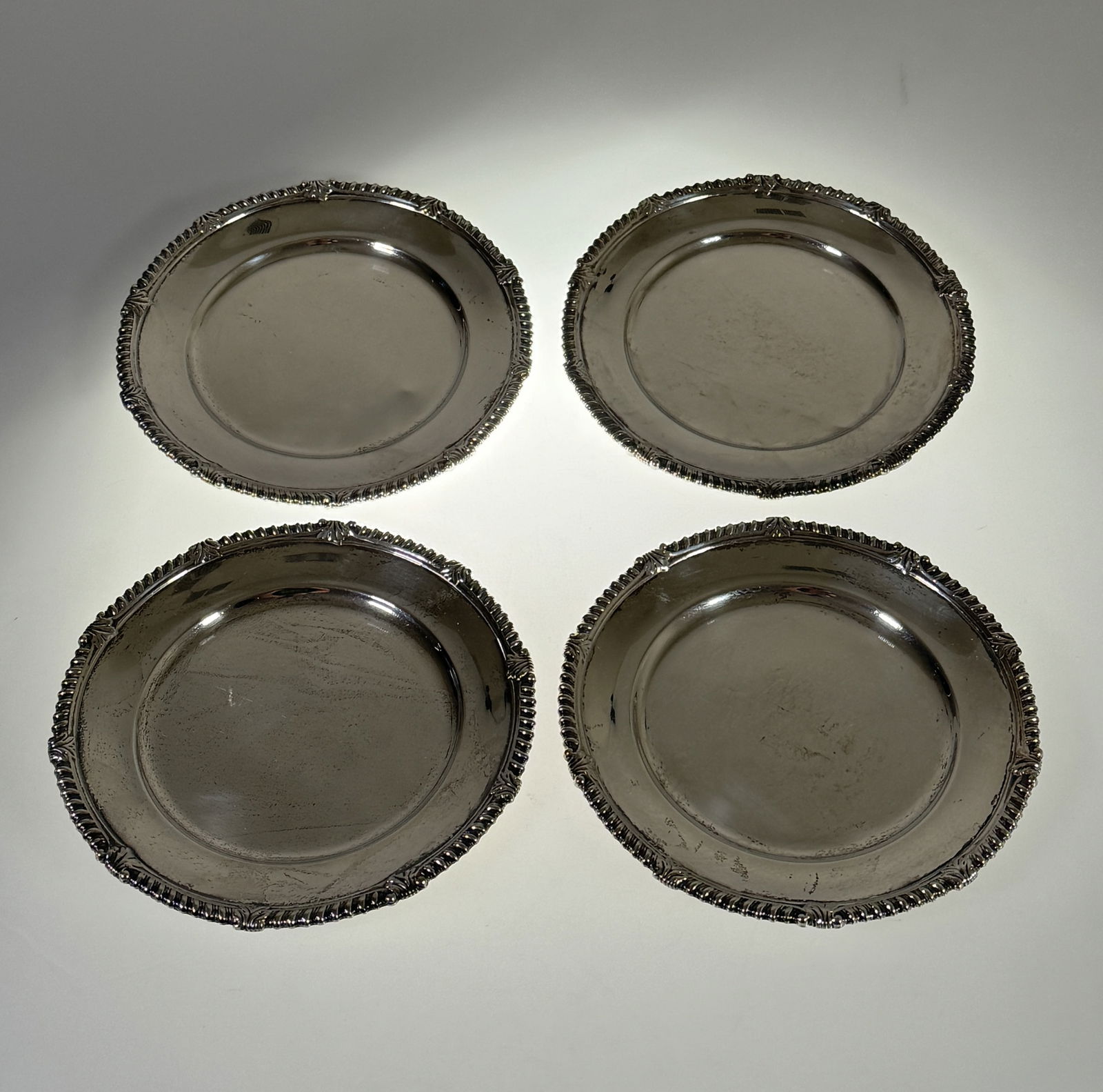 Set of 4 Tiffany & Co Sterling Silver Bread and Butter Plates (1 of 3)