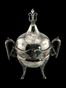 Wilcox Quadruple Silver Plate Co. Butter Dish