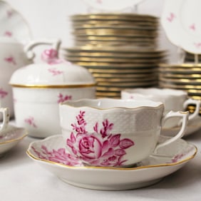 (67 PCS) Herend "Le Rose" Dinnerware Set