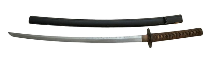Edo Period Katana with Wooden Saya signed Hizen no Kuni Kawachi no Daij? Fujiwara Masahiro
