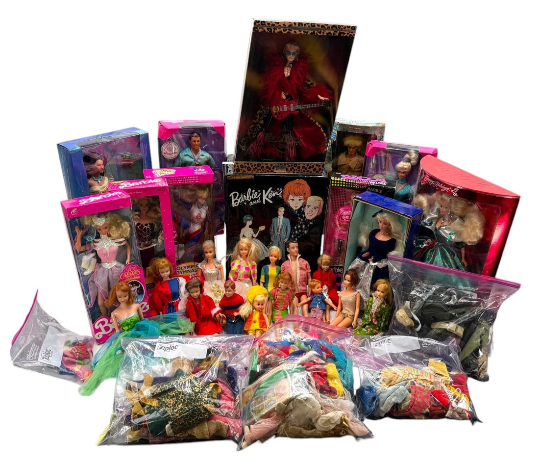 Large Collection of 1960s and Modern  Barbies and Barbie Clothes. (1 of 12)