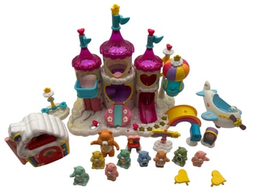Vtg Care Bears Care-a-Lot Castle with figurines