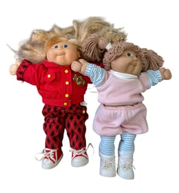 Lot of 2 VTG Cabbage Patch Kids Dolls