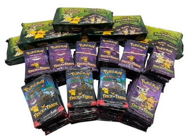 780 Unopened packs of Pokemon Trading Cards "Trick or Treat"
