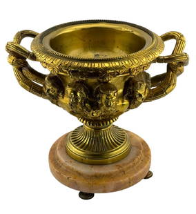 Grand Tour Bronze Italian Medici Warwick Vase on Marble Base: Grand Tour Bronze Italian Medici Warwick Vase with Tazza 8 Faces on Marble Base. 7" x 7.5" x 6" N/J