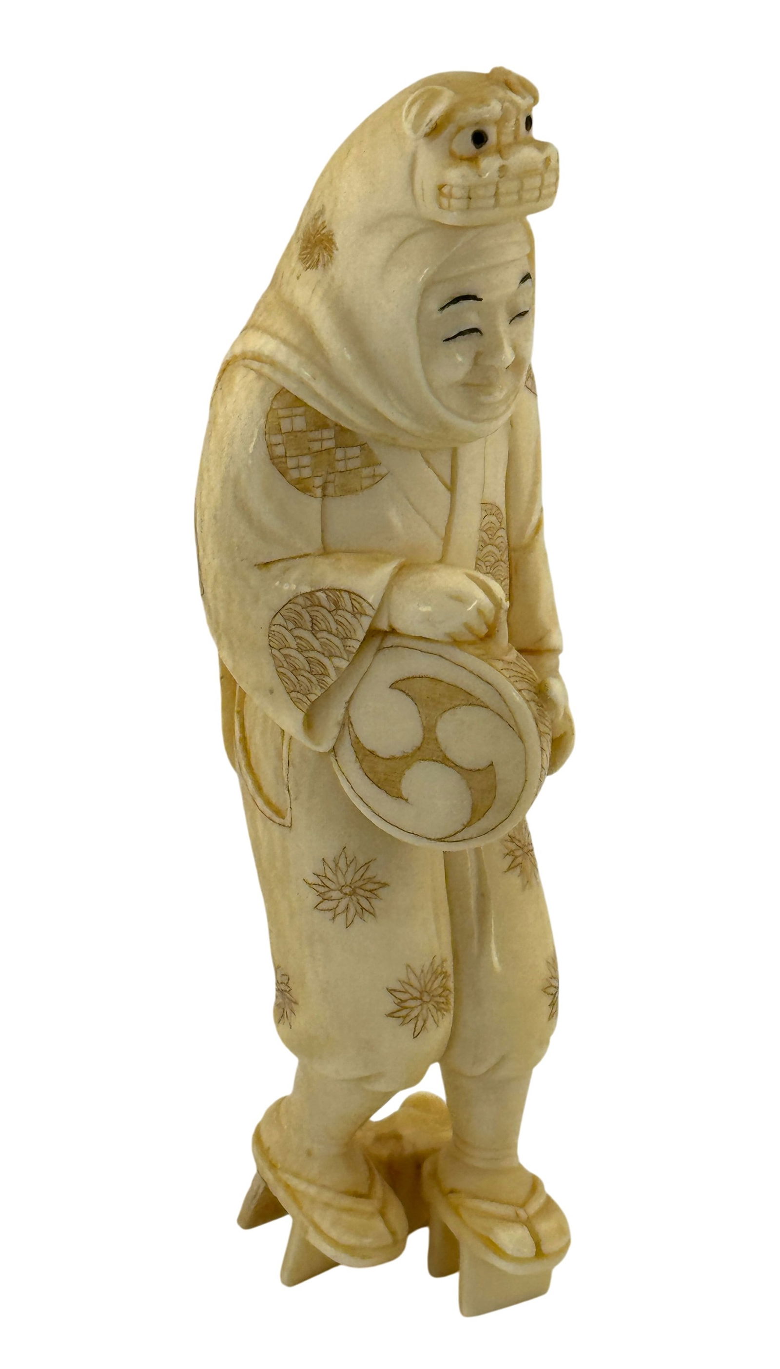 Vintage Signed Japanese Okimono Hand carved Bone Sculpture (1 of 4)
