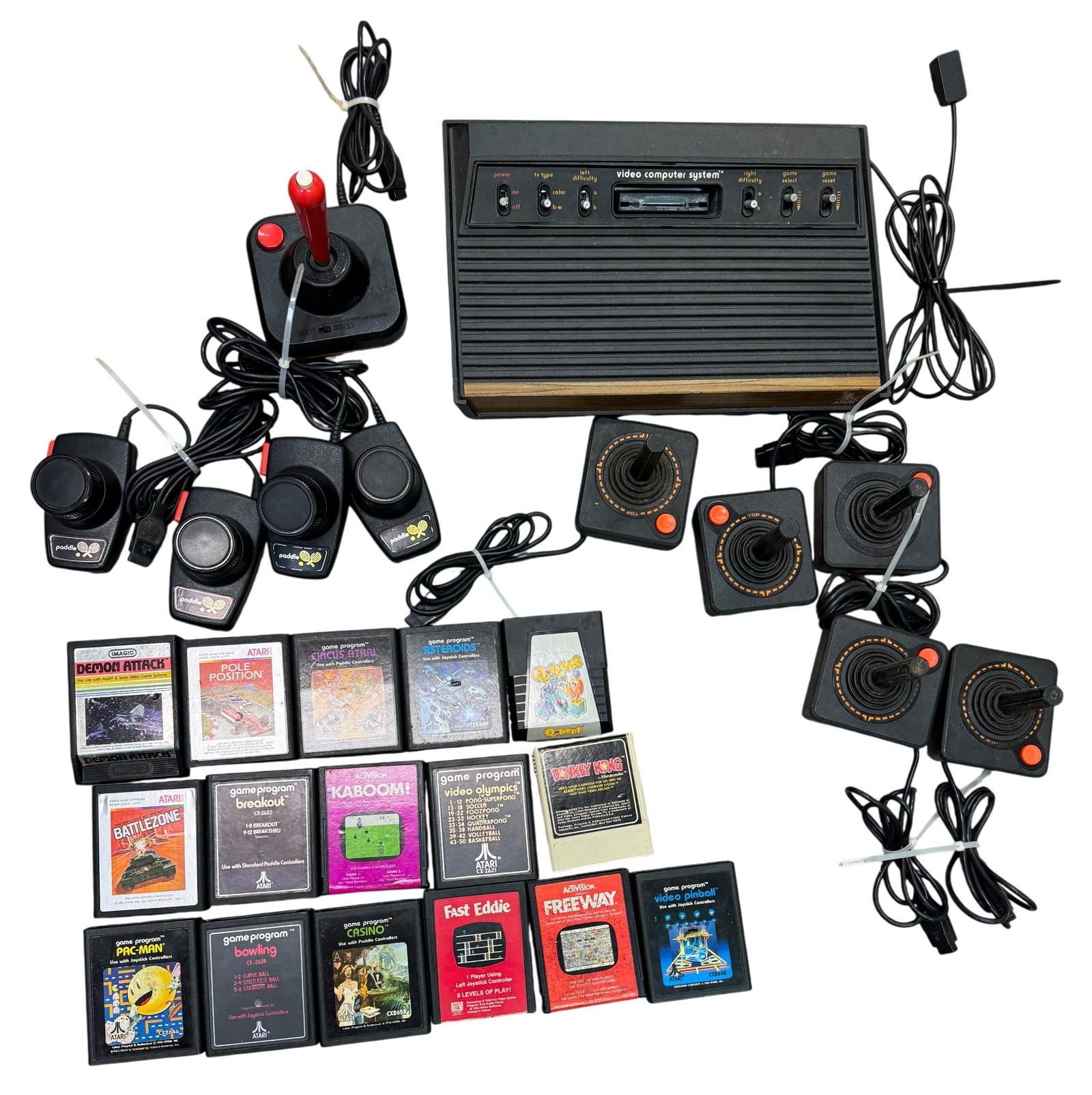 Vintage Atari 2600 Video Game Bundle (1 of 3)