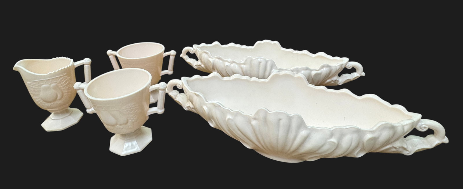 A Group of Vintage Jeannette Milk Glass Tableware (1 of 3)