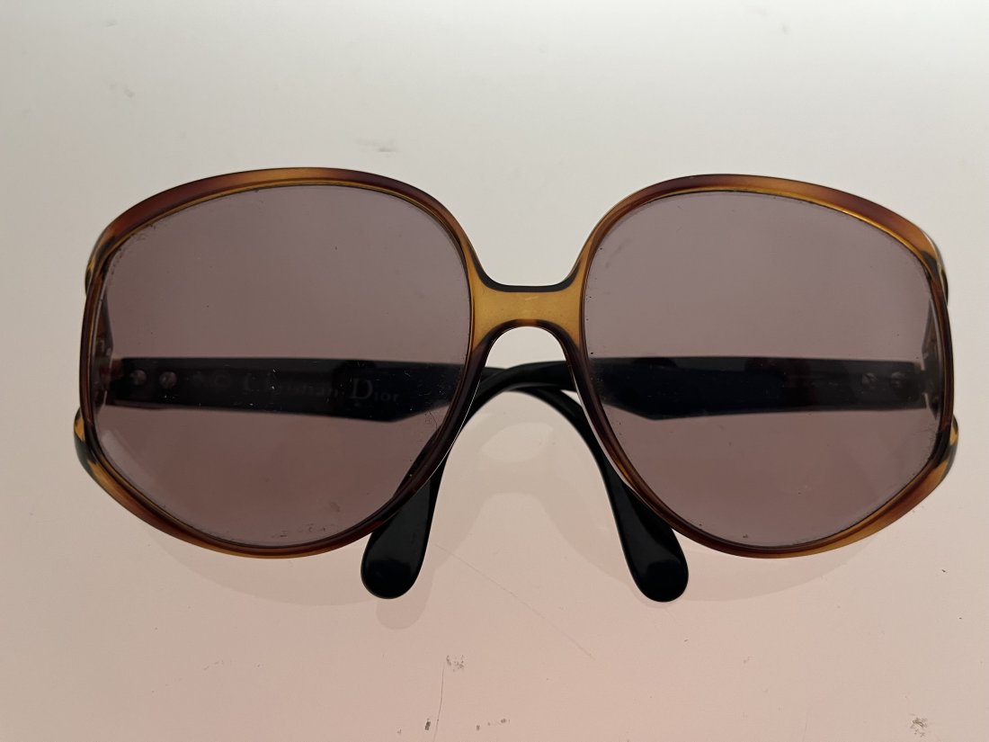 2 x CHRISTIAN DIOR Sunglasses (1 of 6)