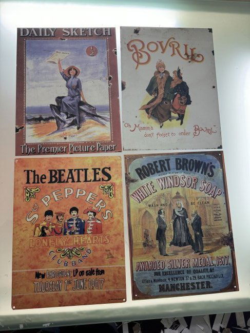 4 x Metal Plaques - different subjects, the beatles and others (1 of 1)