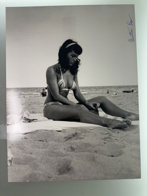 Bunny Yeager - Bettie Page, Signed by Bettie (1 of 3)