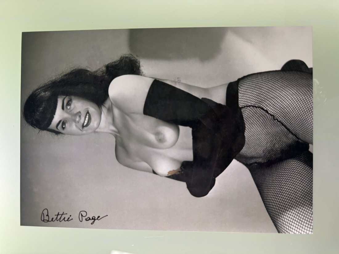 Bunny Yeager - Bettie Page Signed by Bettie (1 of 2)