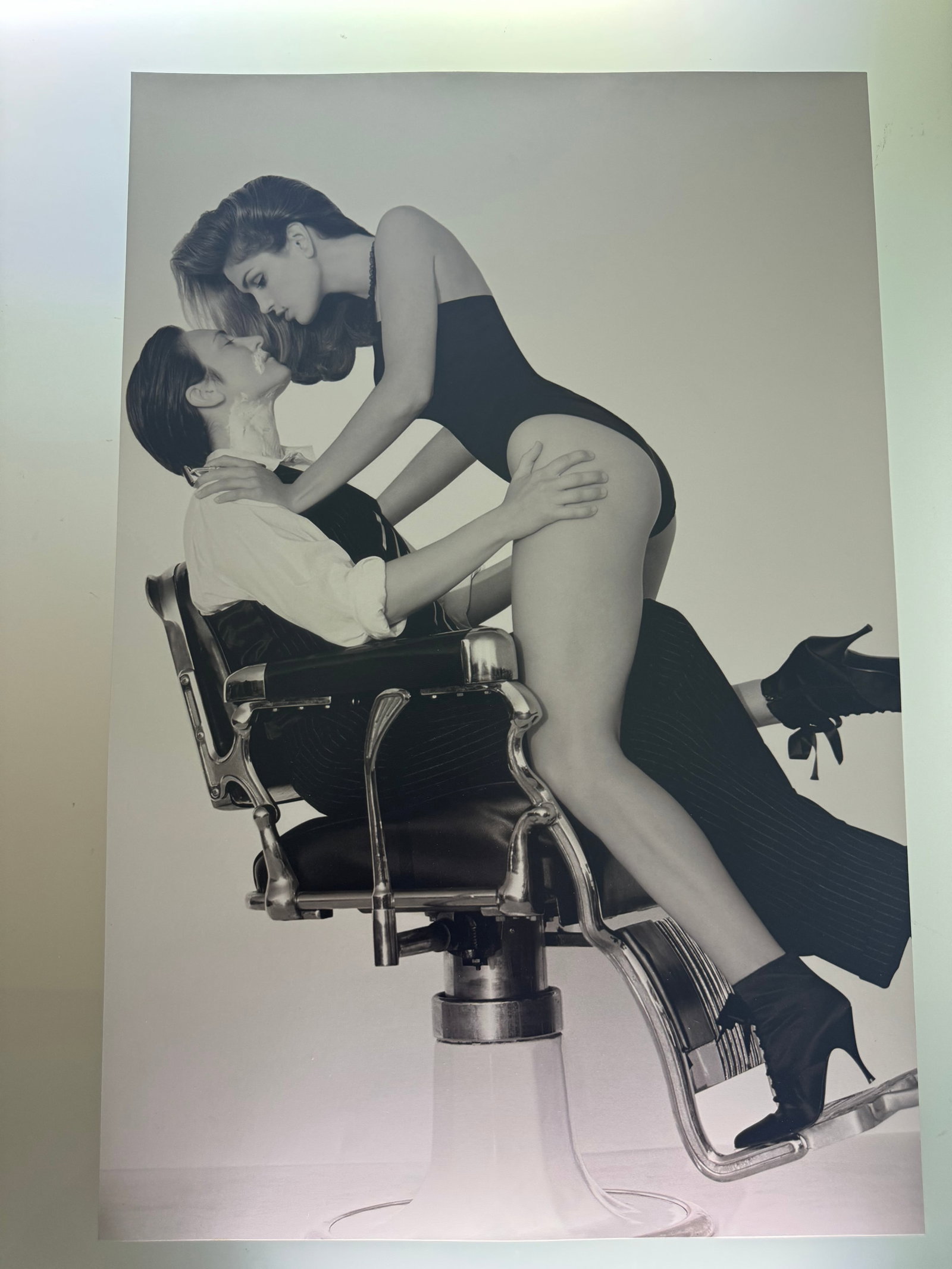 Herb Ritts - K.D. Lang and Cindy Crawford, 1993: 45x30 cm - Herb Ritts Stamp