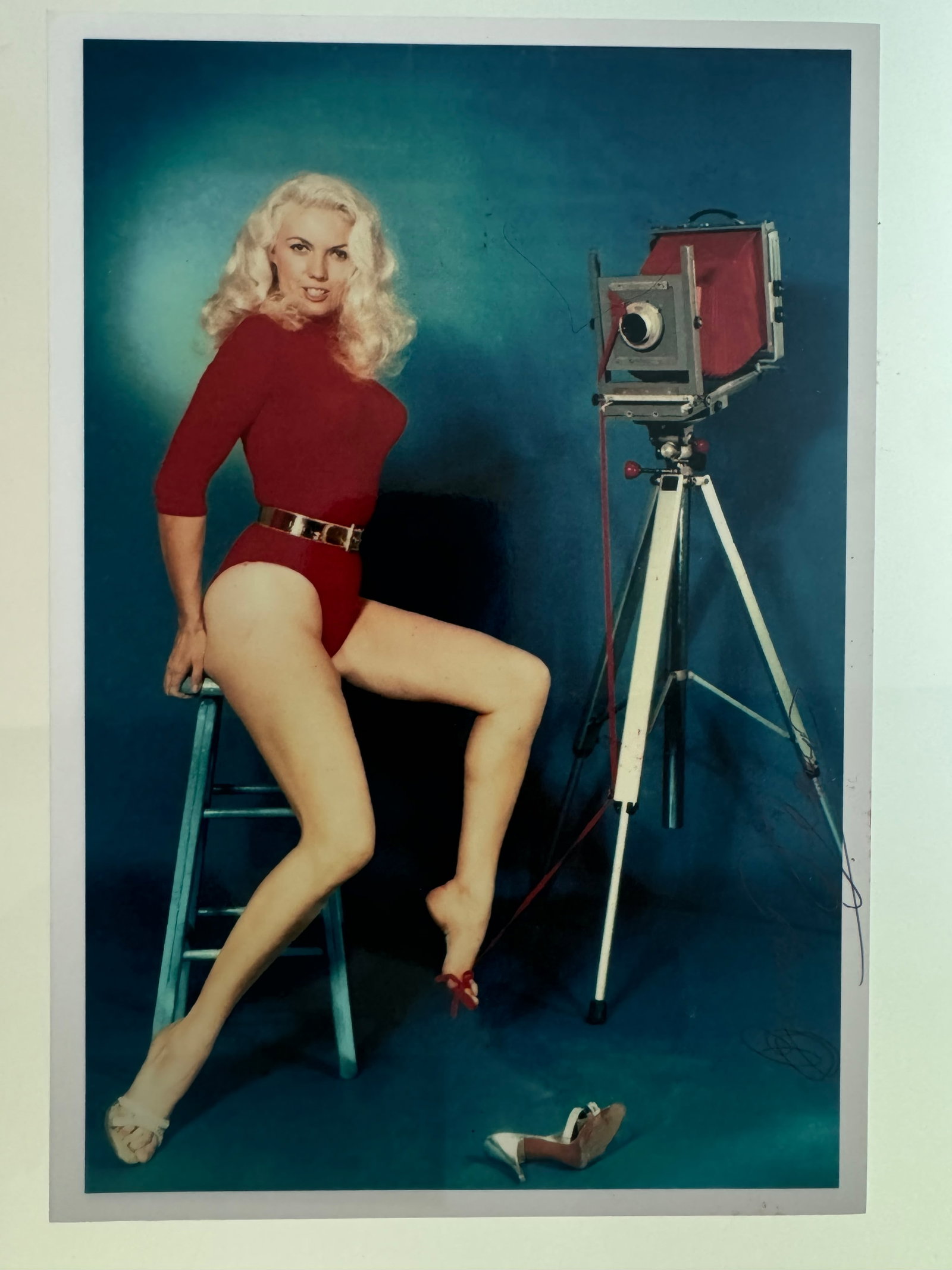 Bunny Yeager - Portrait photo signed: Bunny Yeager Photo - Portrait Signed and Studio Stamp - 23x15 cm