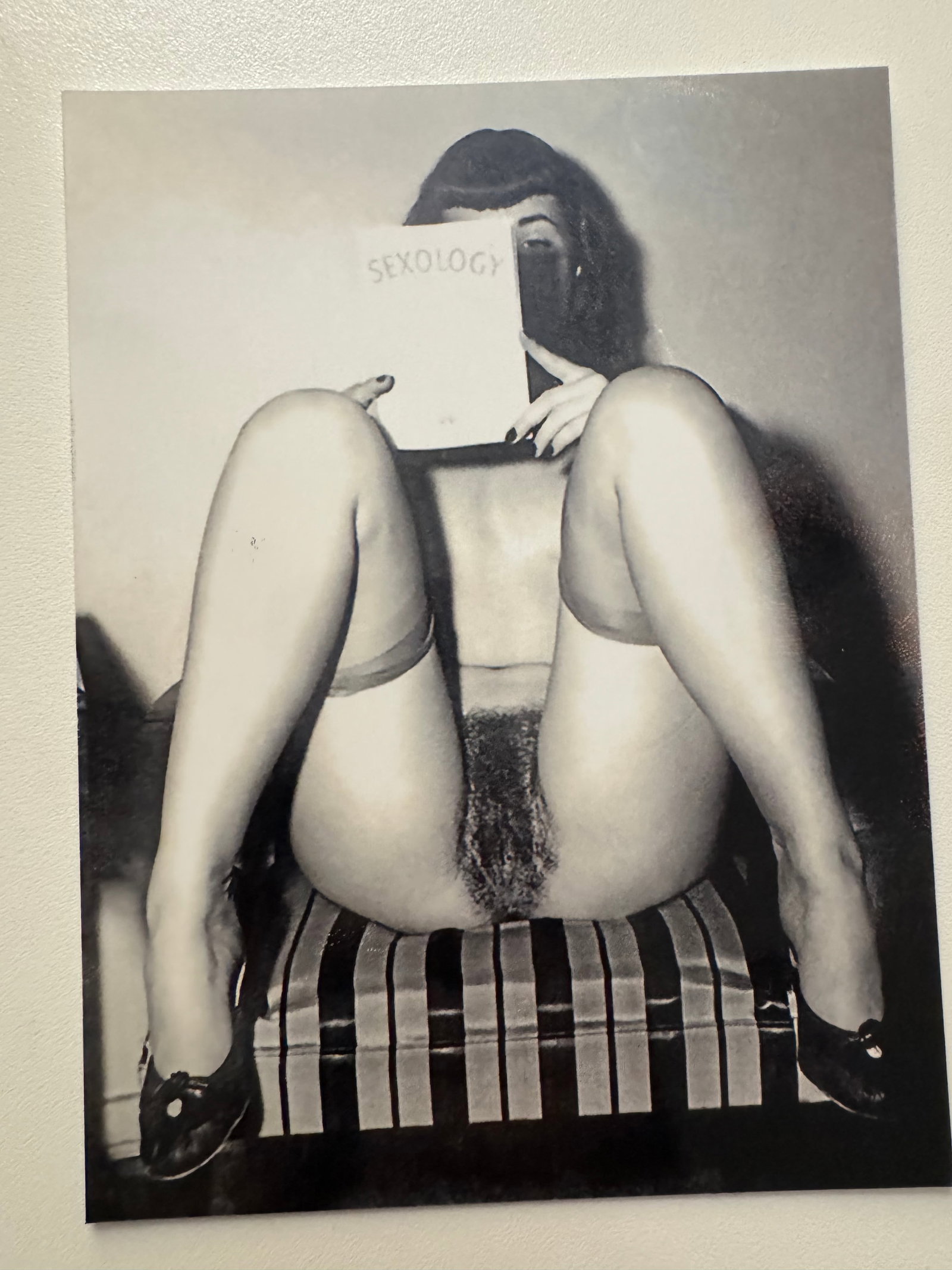 Bunny Yeager - Bettie Page - Private Archive - Signed Photo by Bettie Page: From Private Archive of Bunny Yeager Studio - Signed by Bettie Page - Photo from 70's