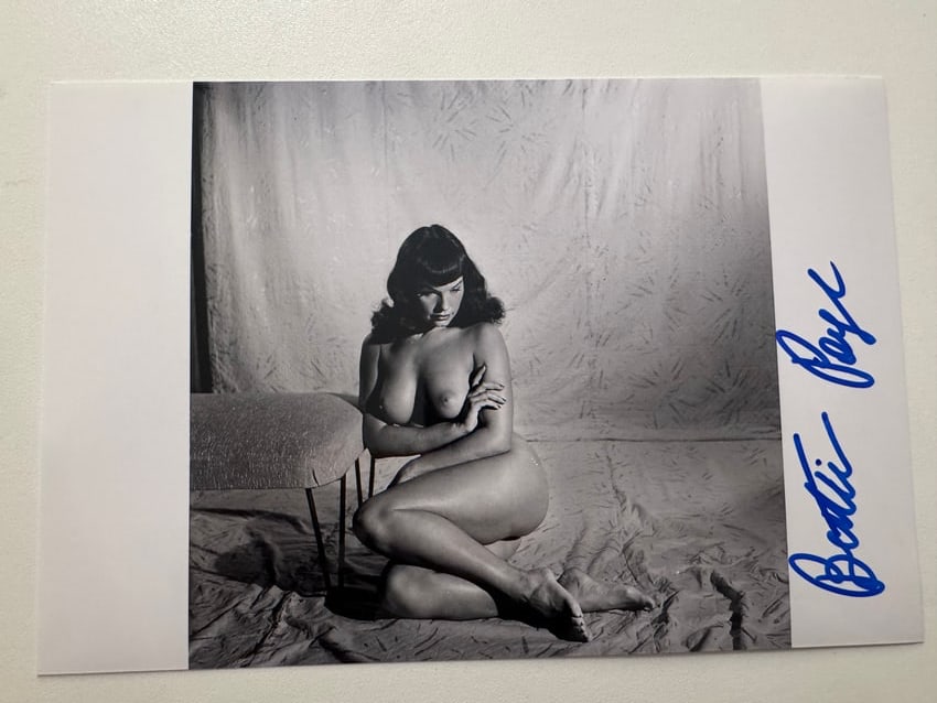 Bunny Yeager - Bettie Page - Private Archive - Signed Photo by Bettie Page: From Private Archive of Bunny Yeager Studio - Signed by Bettie Page - Photo from 70's