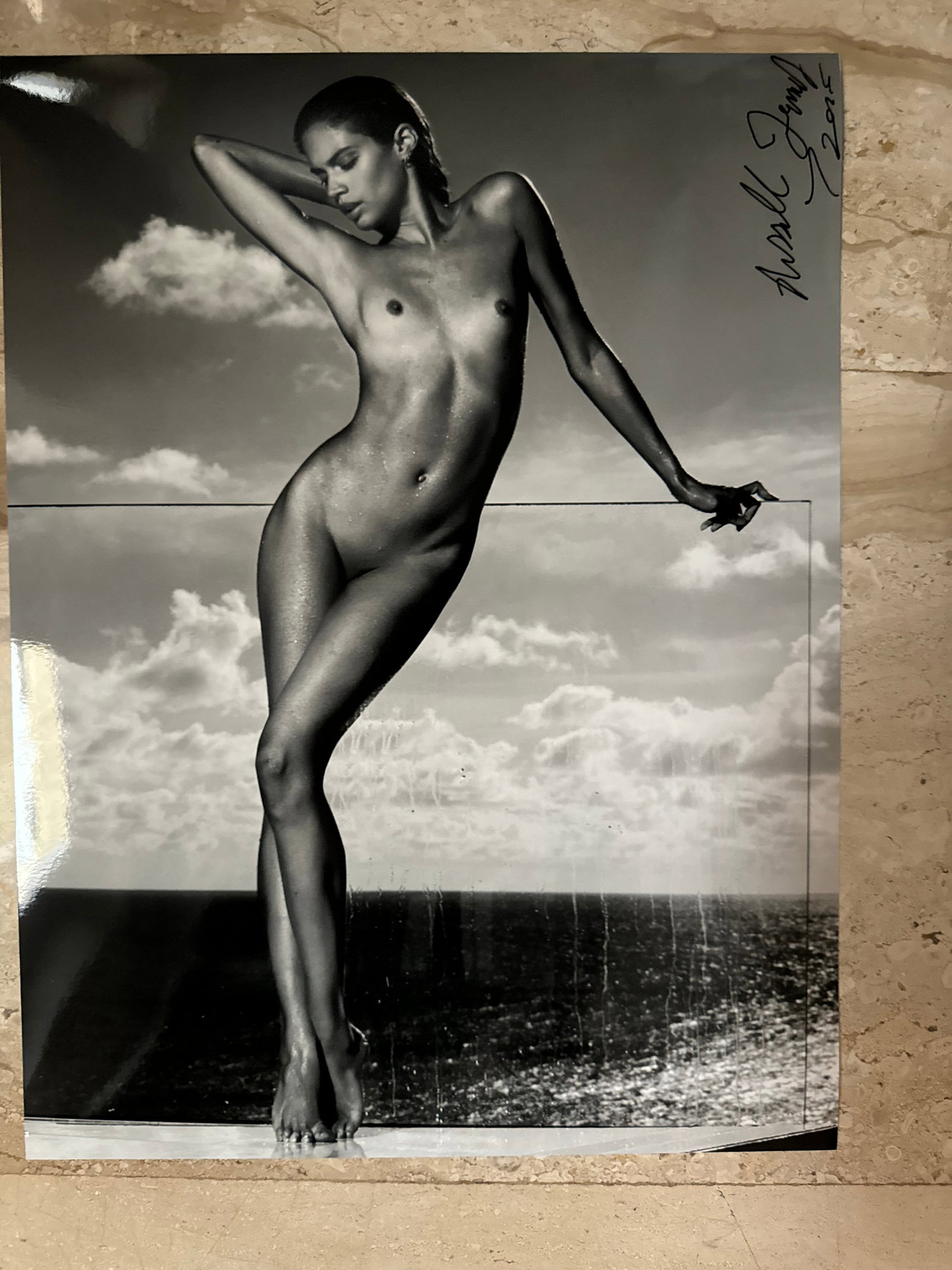 Russell James - "Angels" Serie - Gelatine Silver Signed: Signed by Russell James on the front - Kim Goodwin Archive - Gelatine Silver Process - 40x30 cm