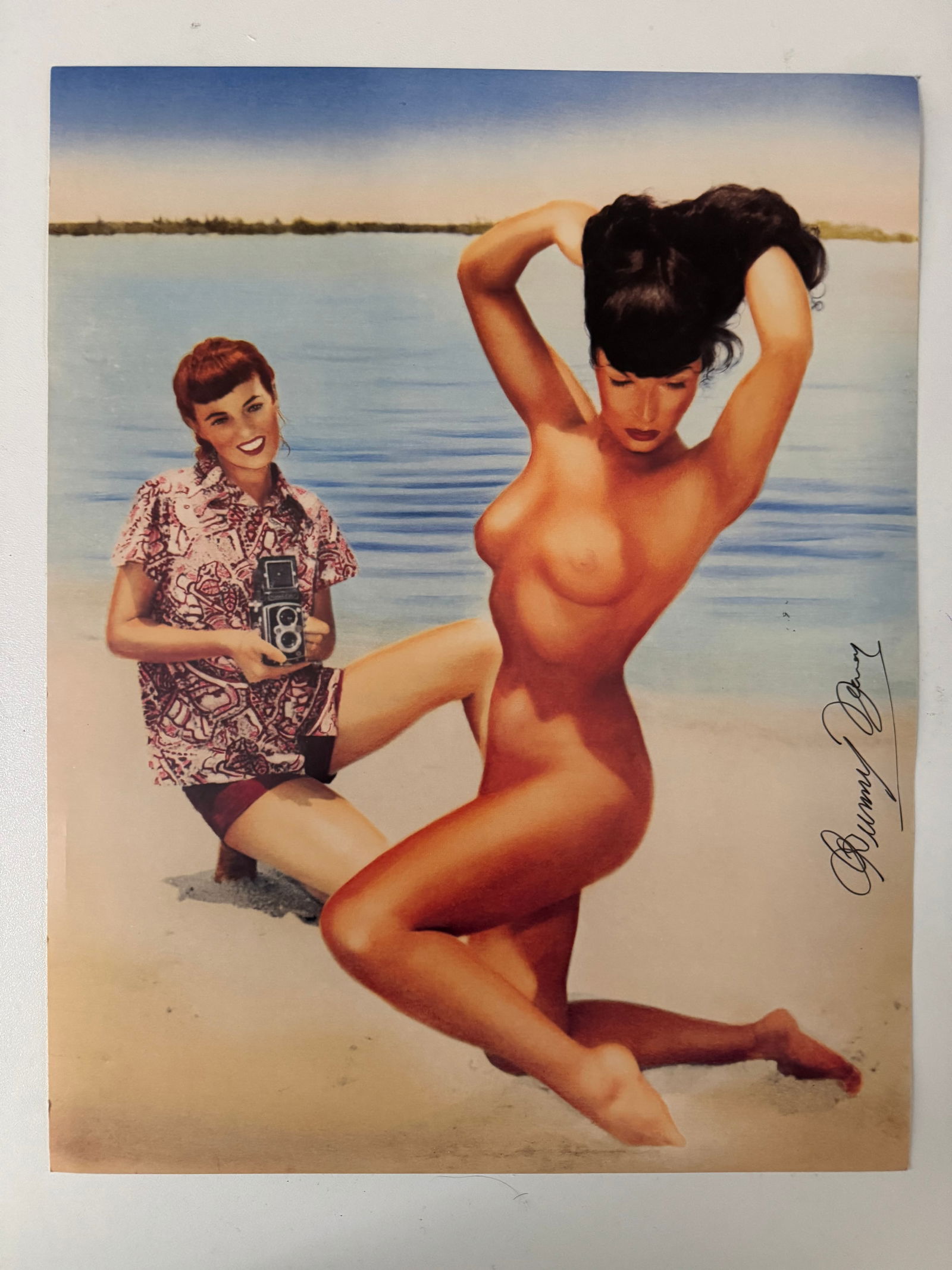 Bunny Yeager - Bettie Page - Offset - signed (1 of 3)