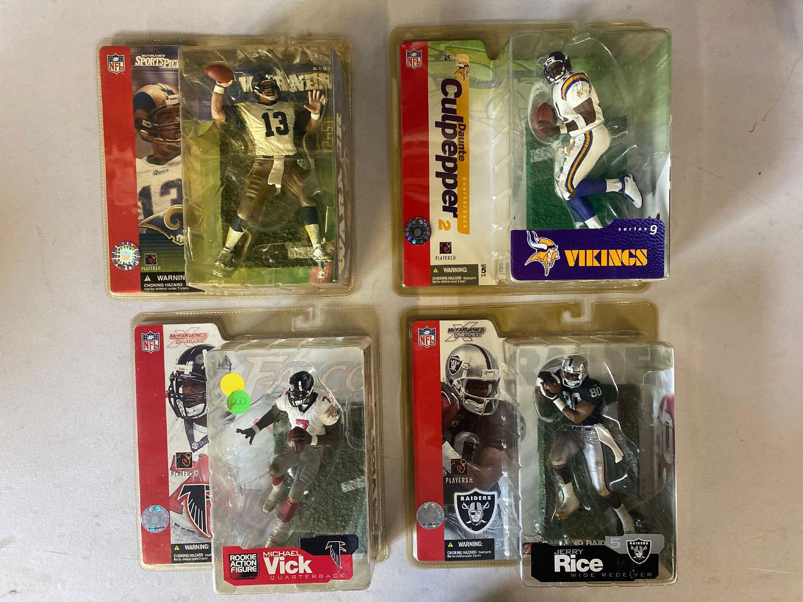 FOOTBALL-McFarlane (1 of 6)