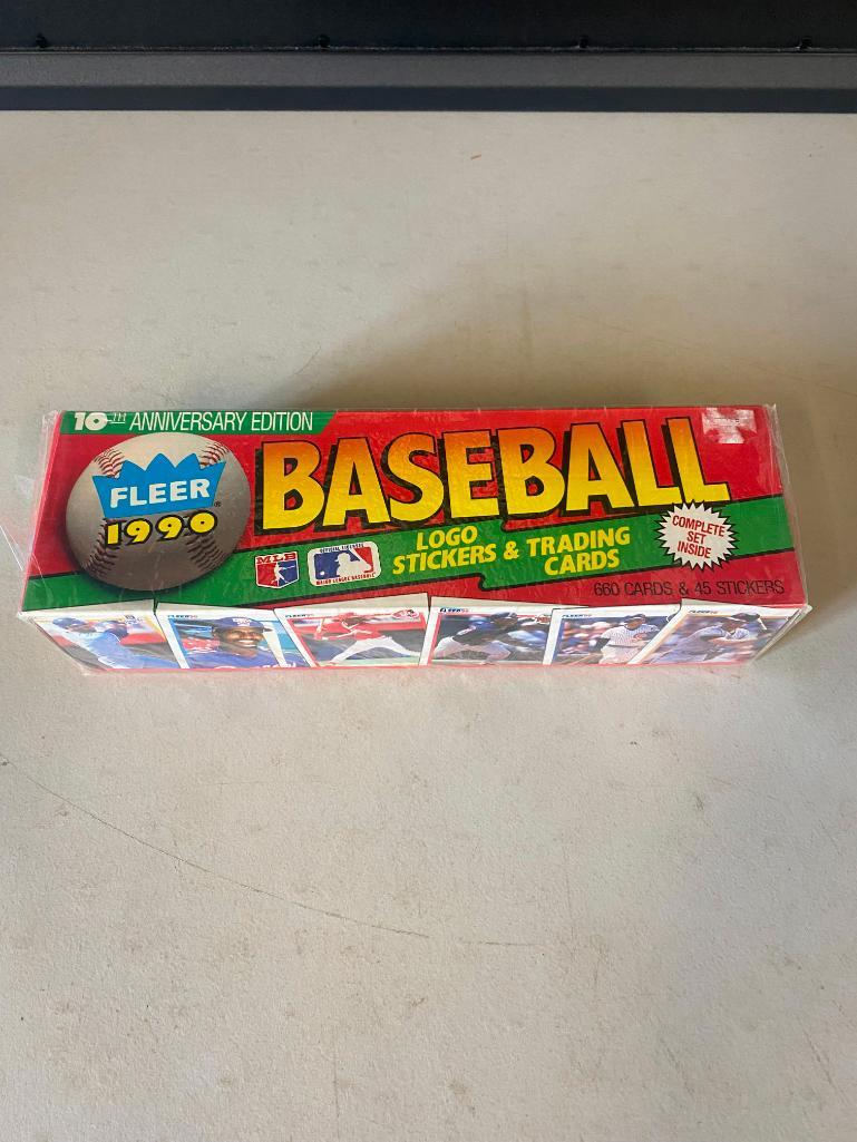 BASEBALL-1990 Fleer Baseball 10th Anniversary Edition Trading Cards, in wrapper. (1 of 5)
