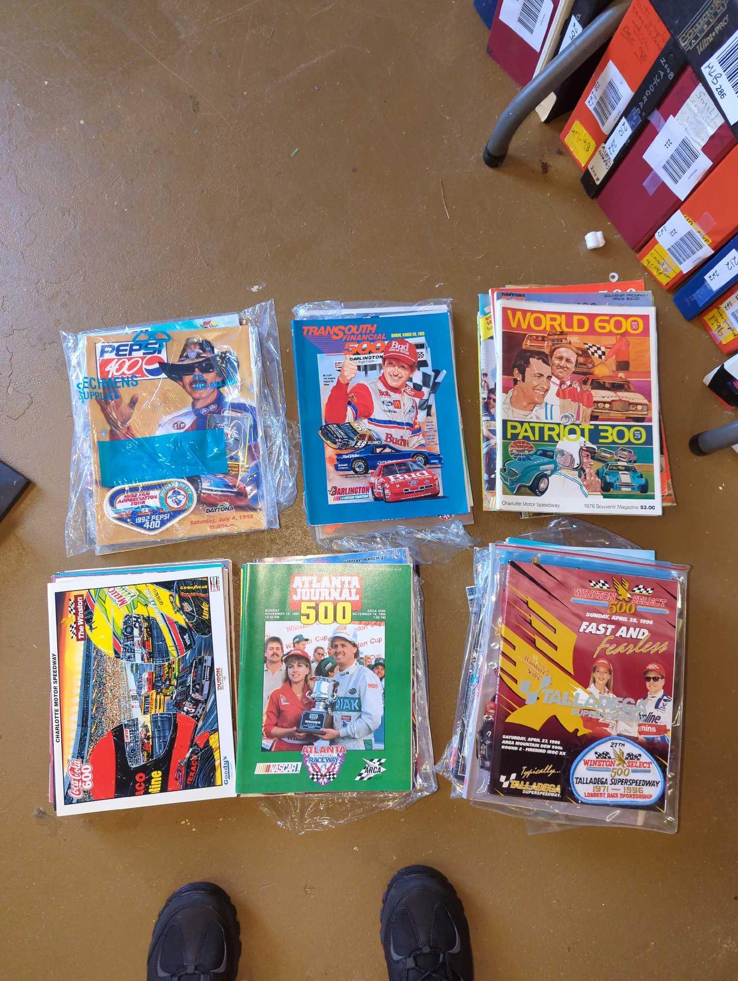 NASCARSouvenir Race Programs Nov 05, 2022 VAN BYARS AUCTION in GA