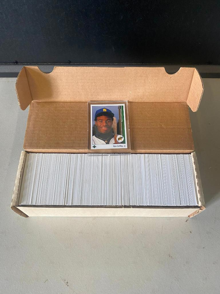 1989 Upper Deck Trading Cards set, including Griffey Jr (1 of 5)