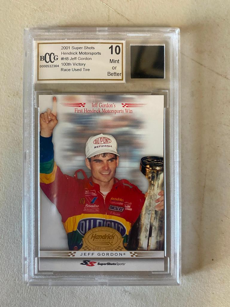 Graded 2001 Super Shots #H8 Jeff Gordon Card (1 of 2)