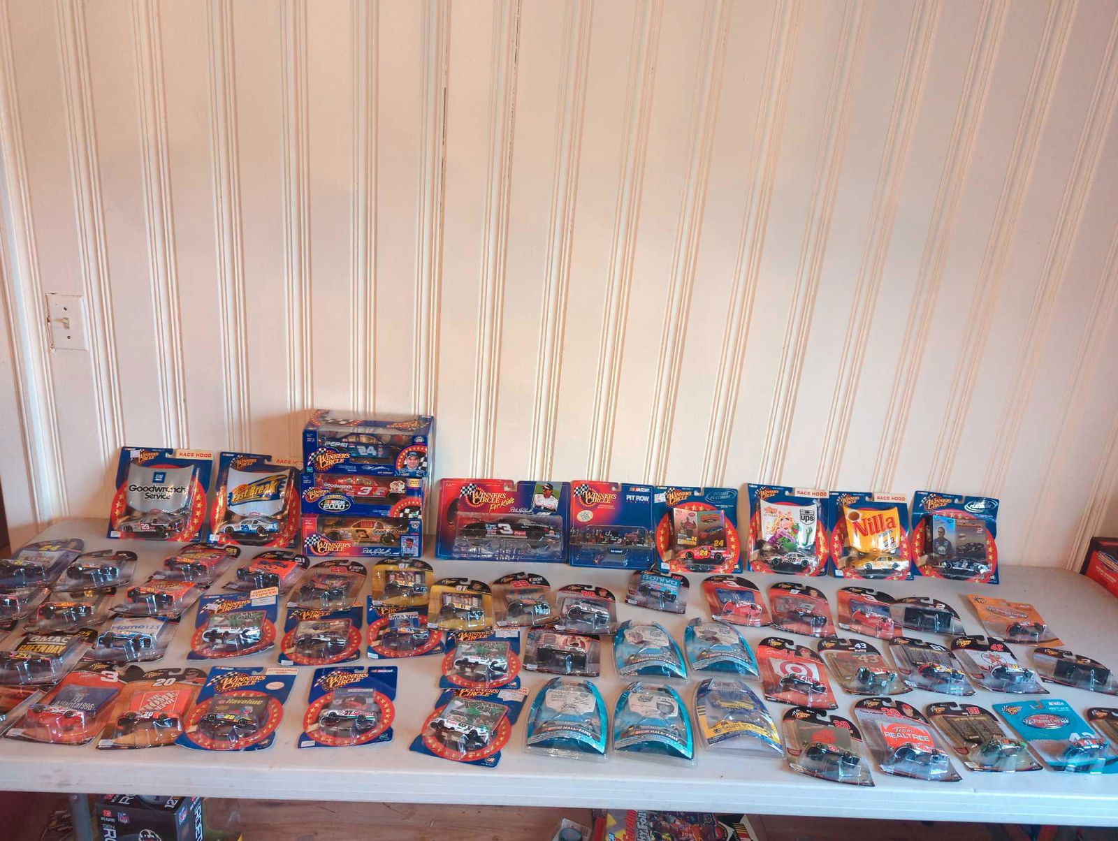 Over 50 NASCAR Winner's Circle items (1 of 5)