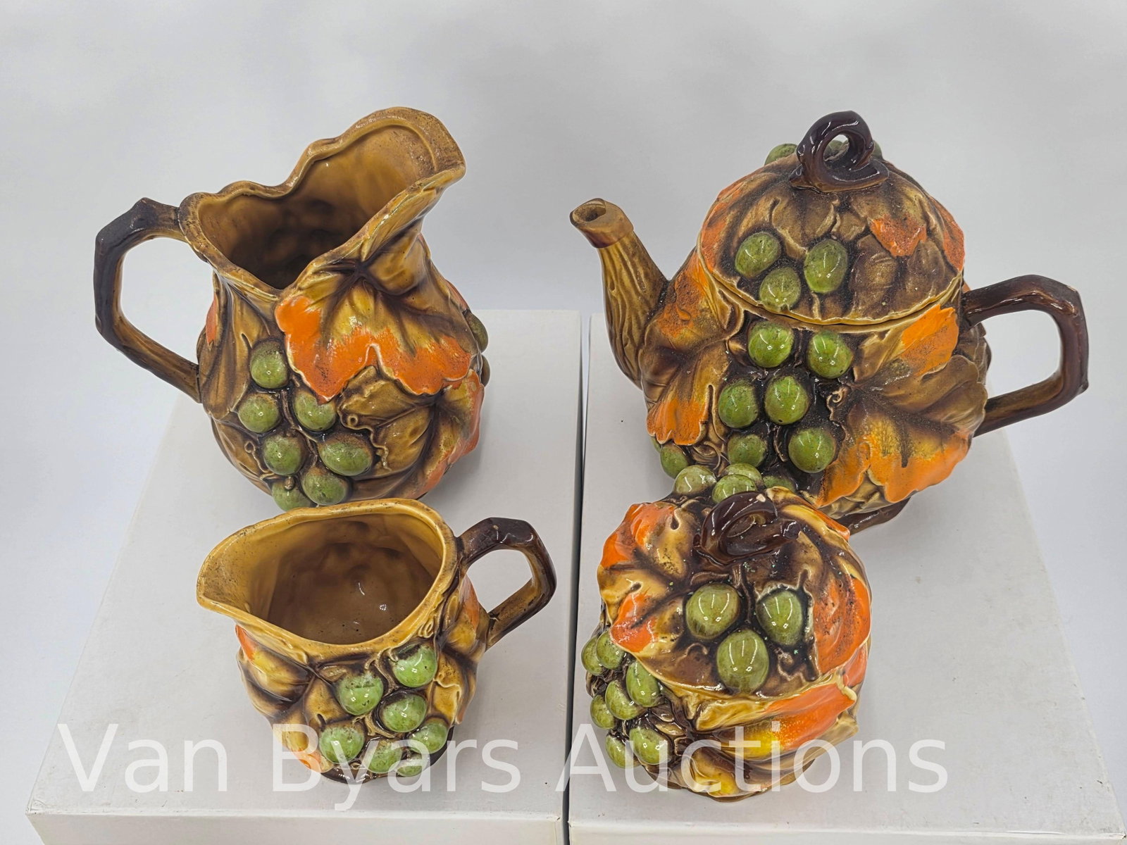 Nasco Swirling Leaves Grapes Tea Set, 10 pieces, INV. 2005 - 2