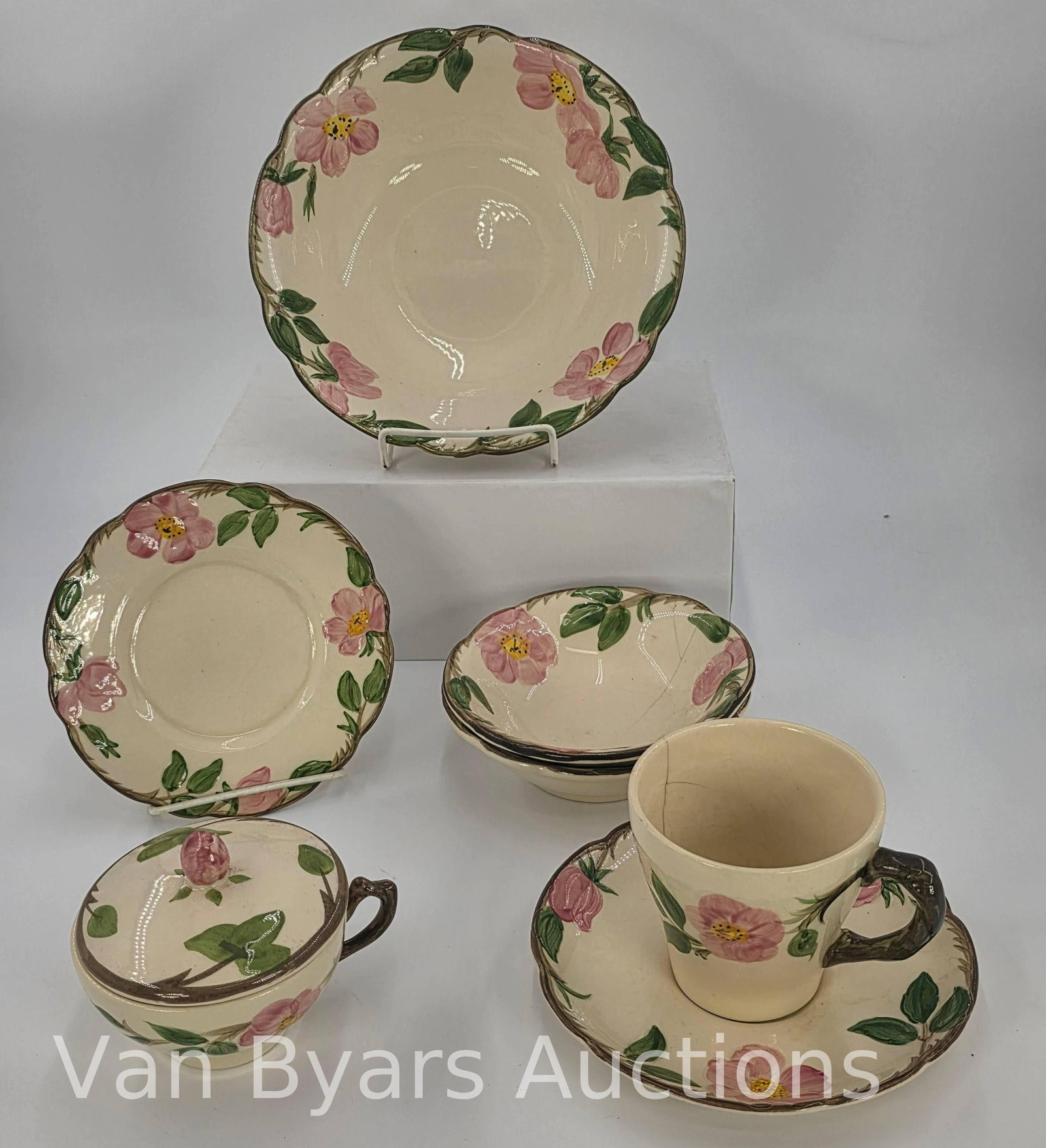 Franciscan Country Rose, 8 Pieces, INV. 2006: 9" dia. largest bowl. With markings. With chip / crack.