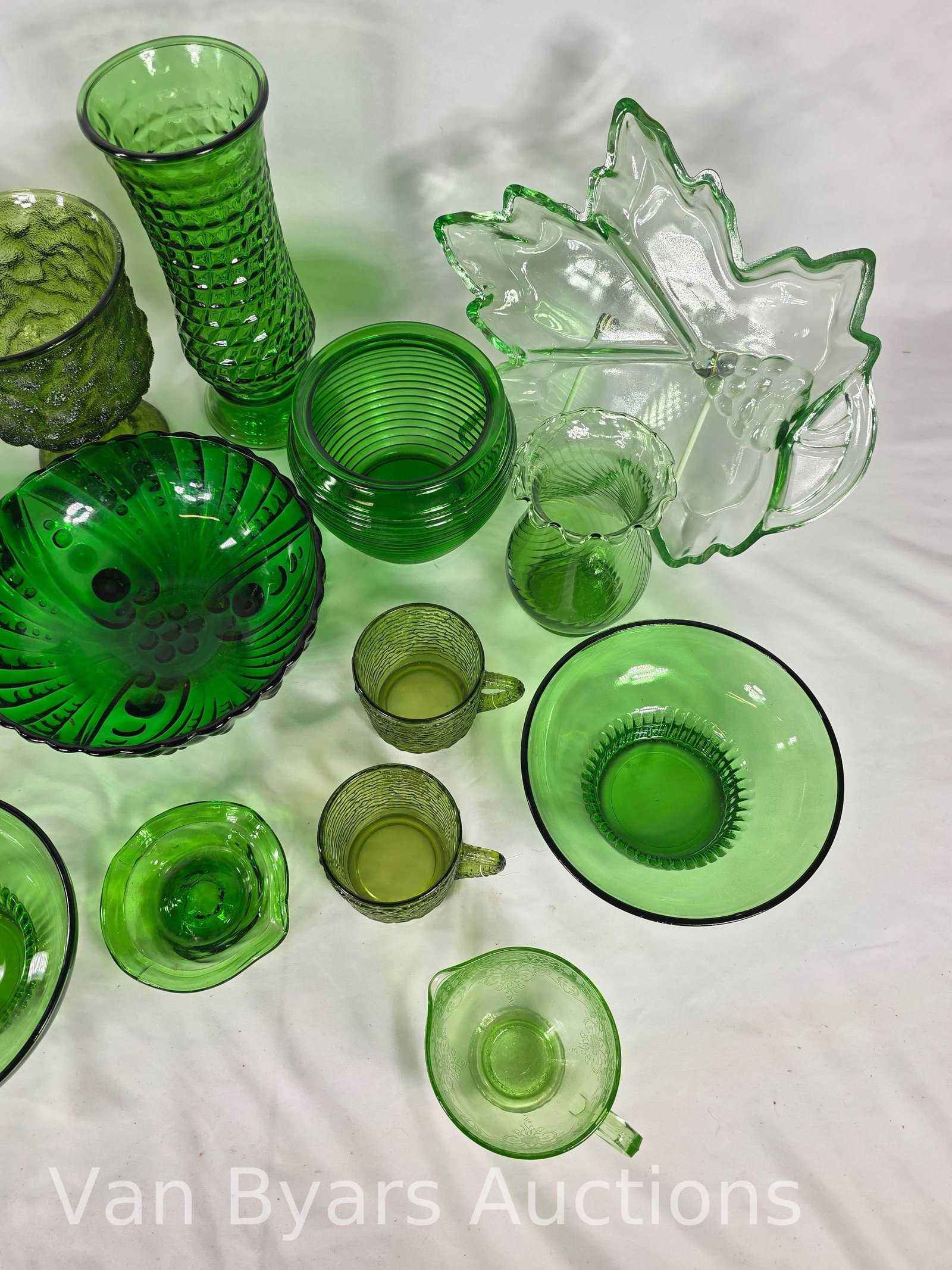 Assorted Vintage Green Glass, 20 pieces, INV. 2027 - 6