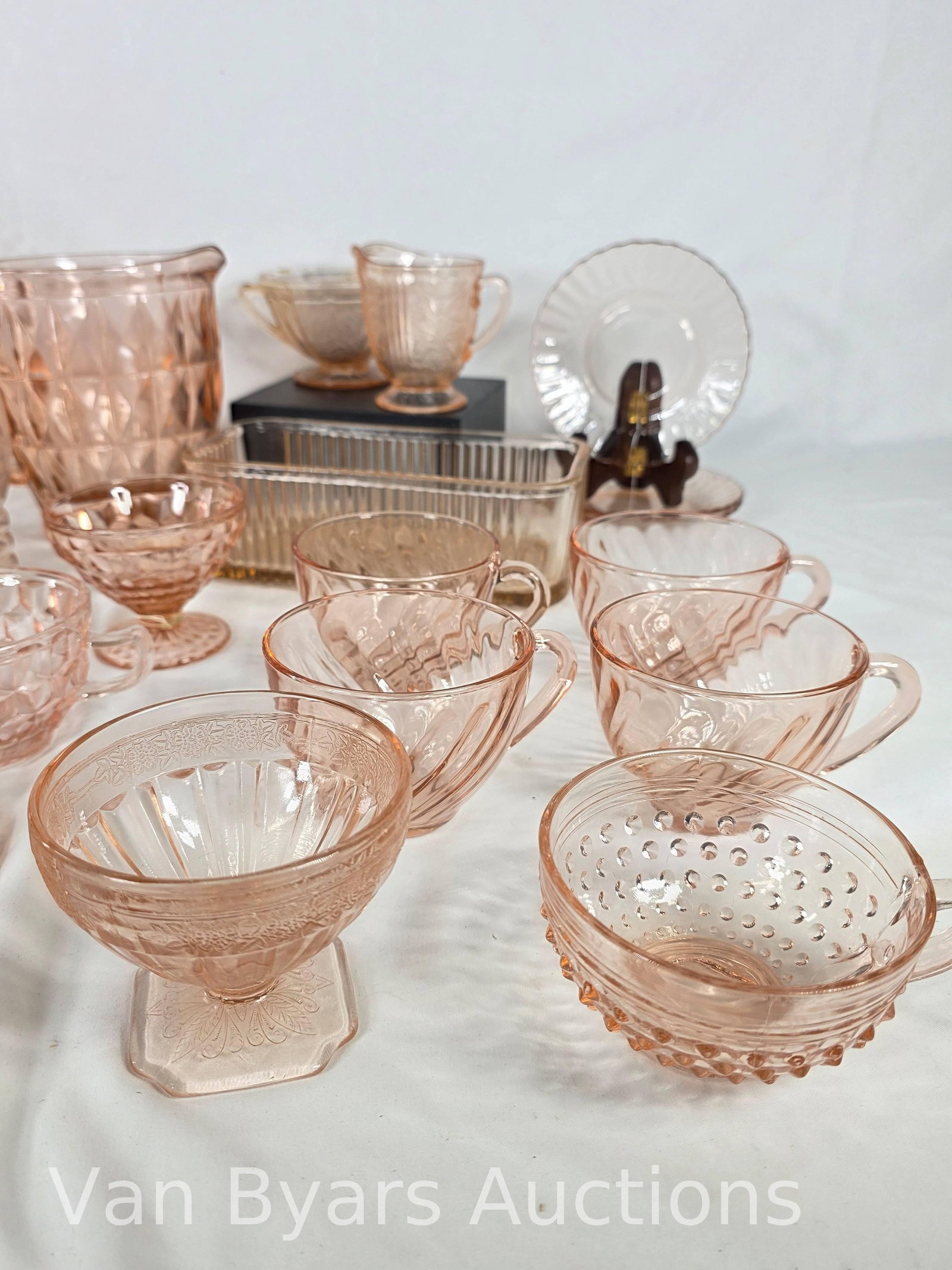 Assorted Vintage Pink Glass, 24 pieces, INV. 2028 - 5