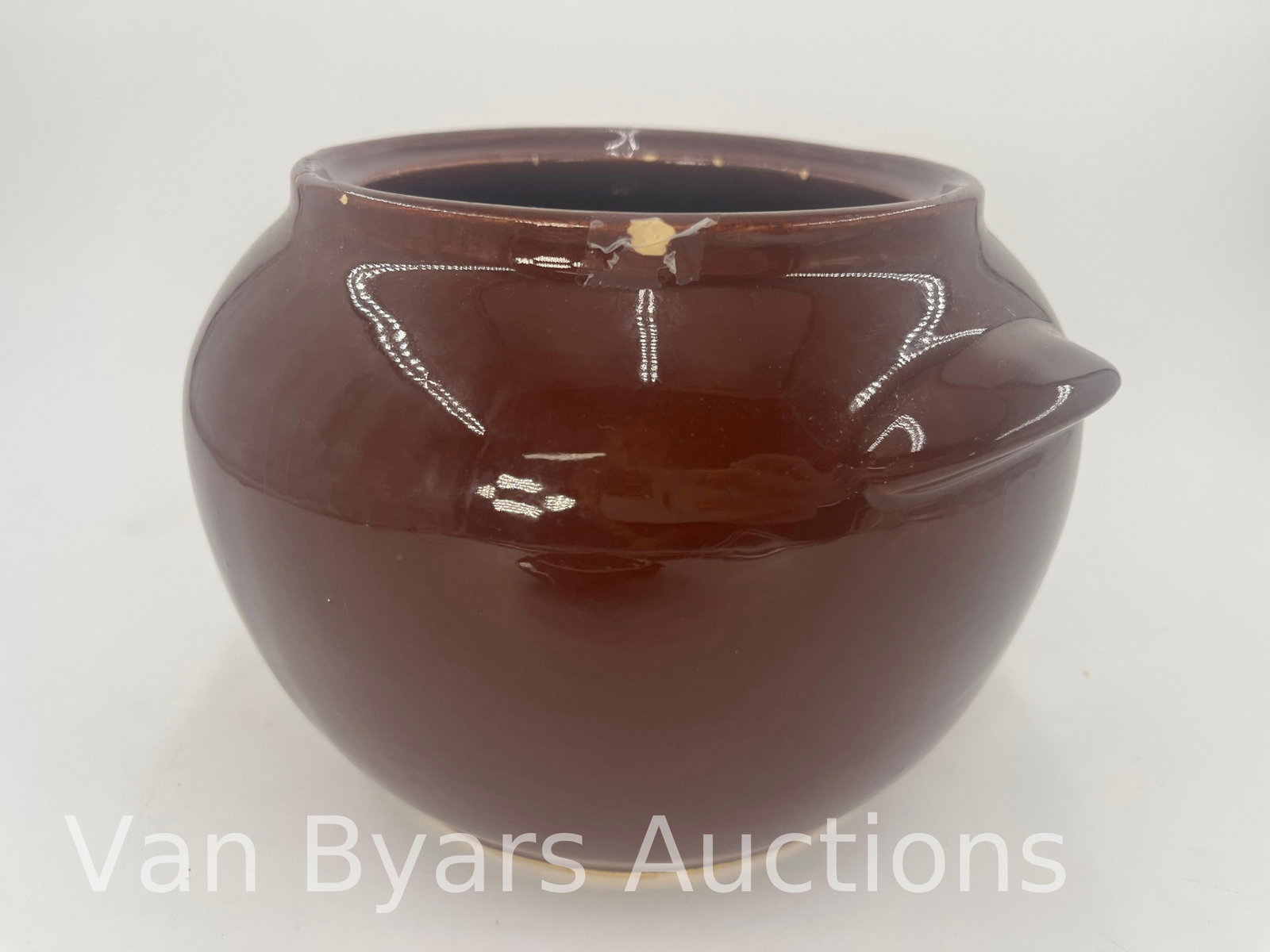 Watt Pottery, INV. 2121 - 7