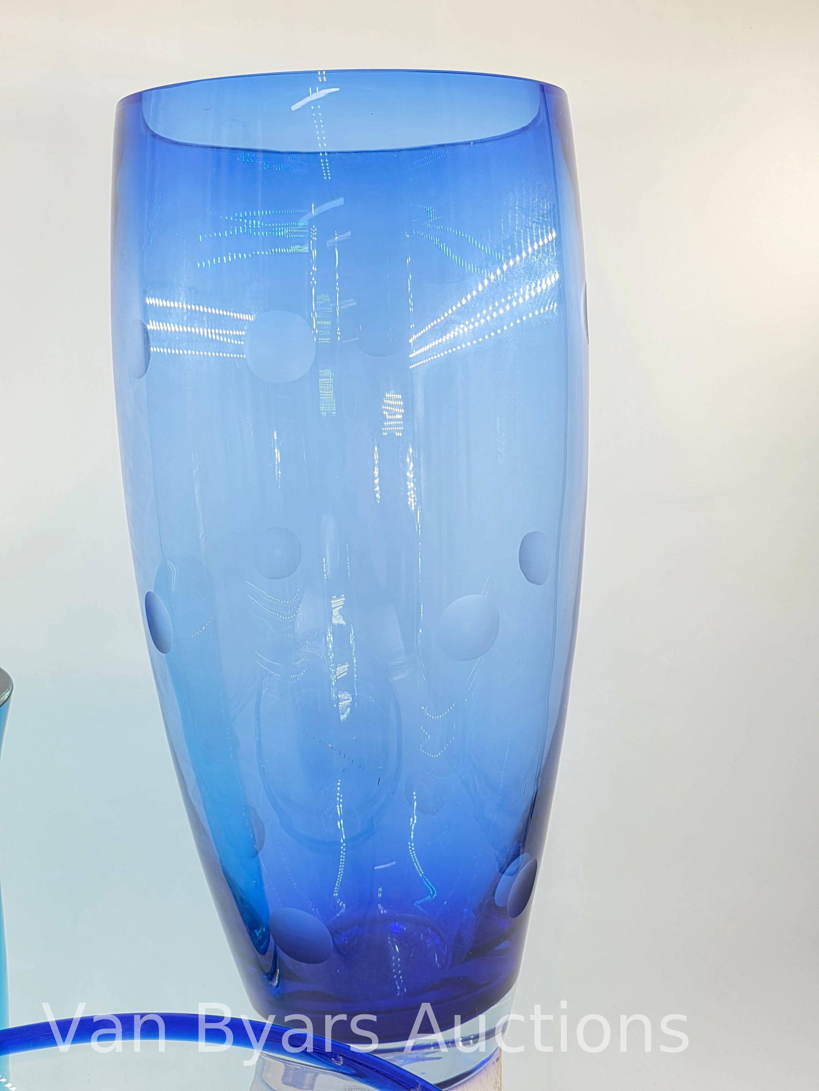 Assorted Blue Glass Items, 7 pieces, INV. 2235 - 4
