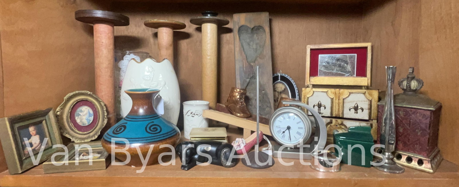 Misc. Items, INV. 2096 (1 of 1)