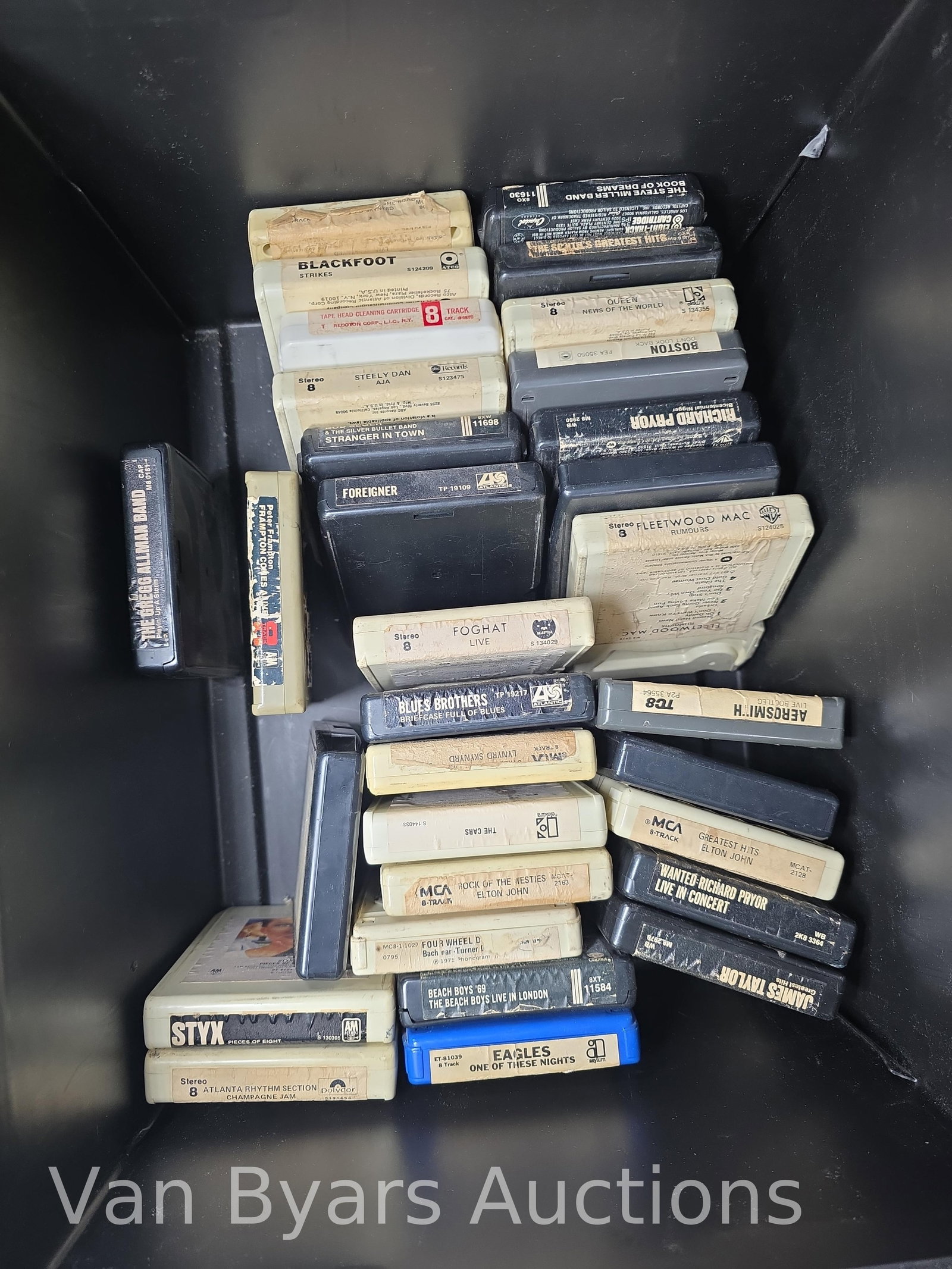 8-Tracks and Polaroid Sun 600 Camera, INV. 2200 (1 of 10)