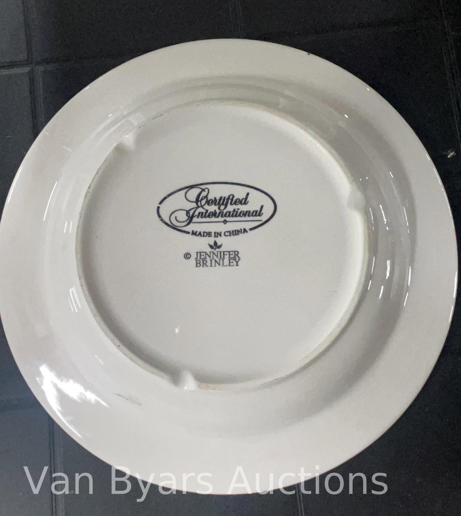 Assorted plates, INV. 2126 - 7