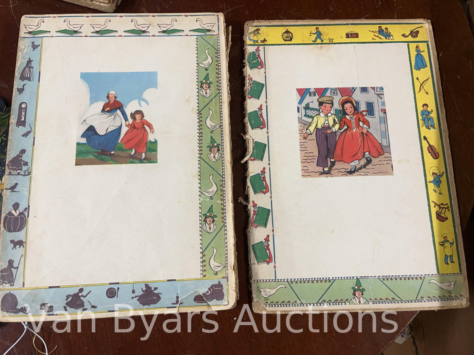 Two Mother Goose Vintage Books, INV. 2171 - 4