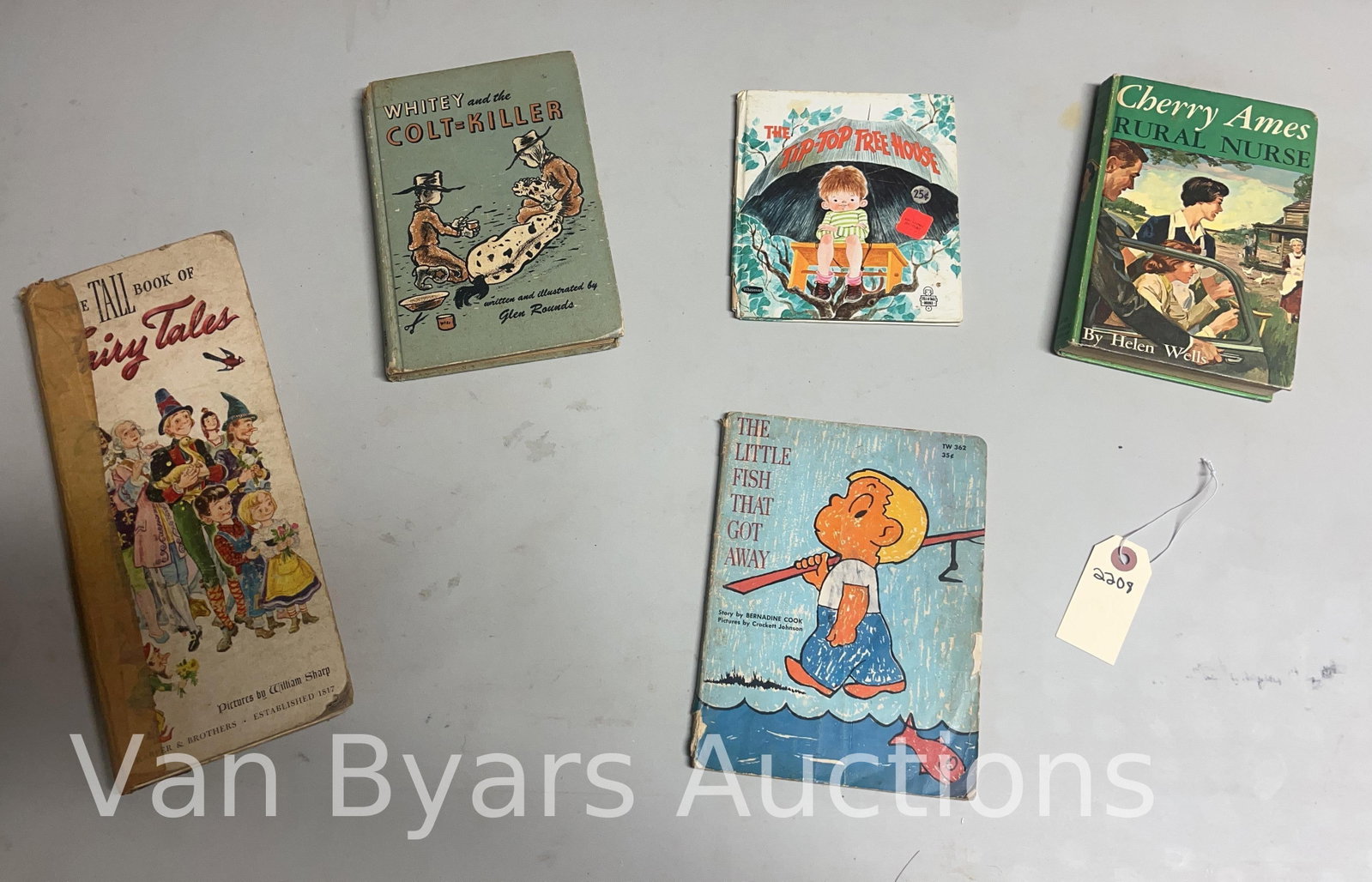 Vintage Books, INV. 2208: Vintage Books, INV. 2208