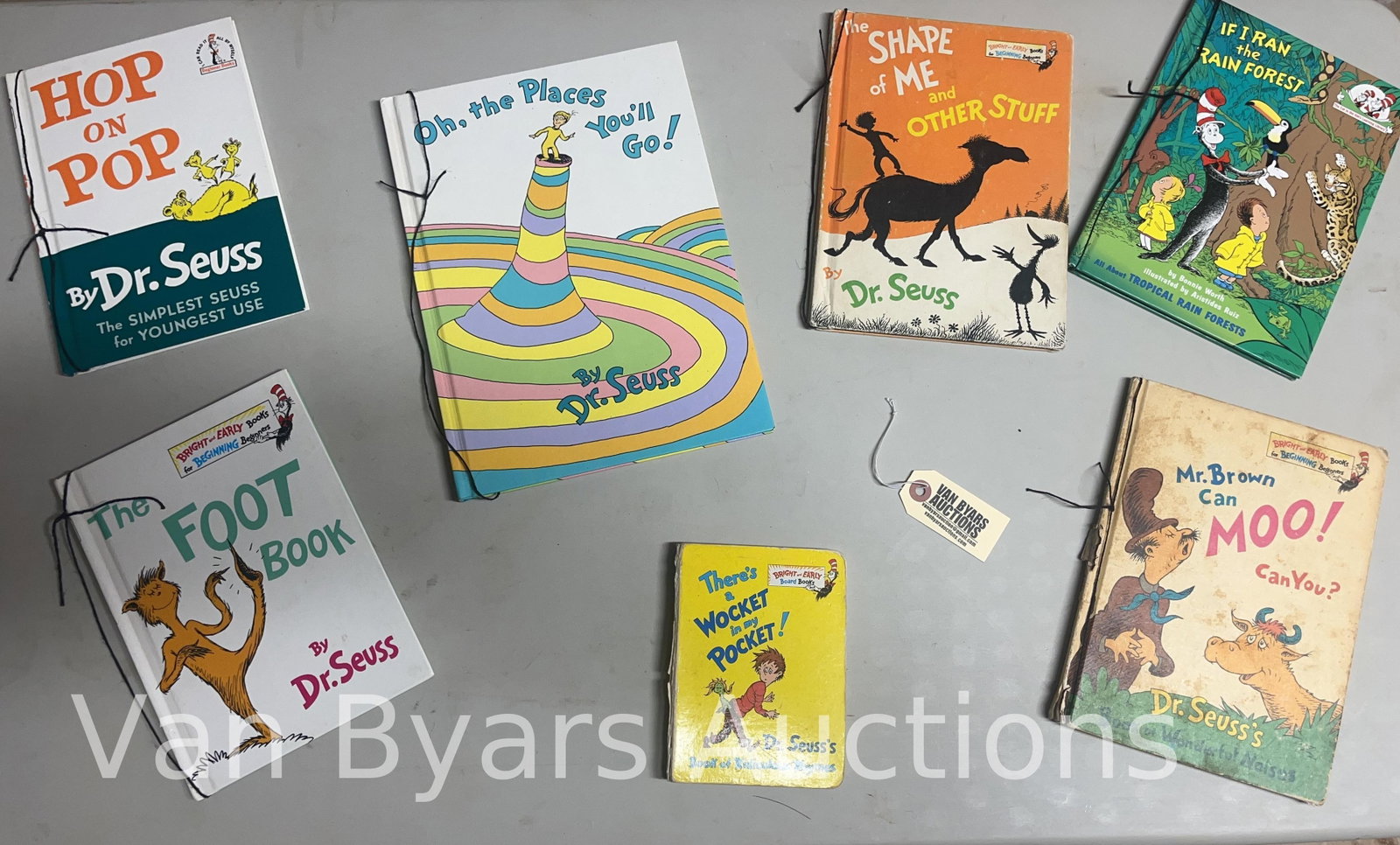 Dr. Seuss Books, INV. 2209 (1 of 8)