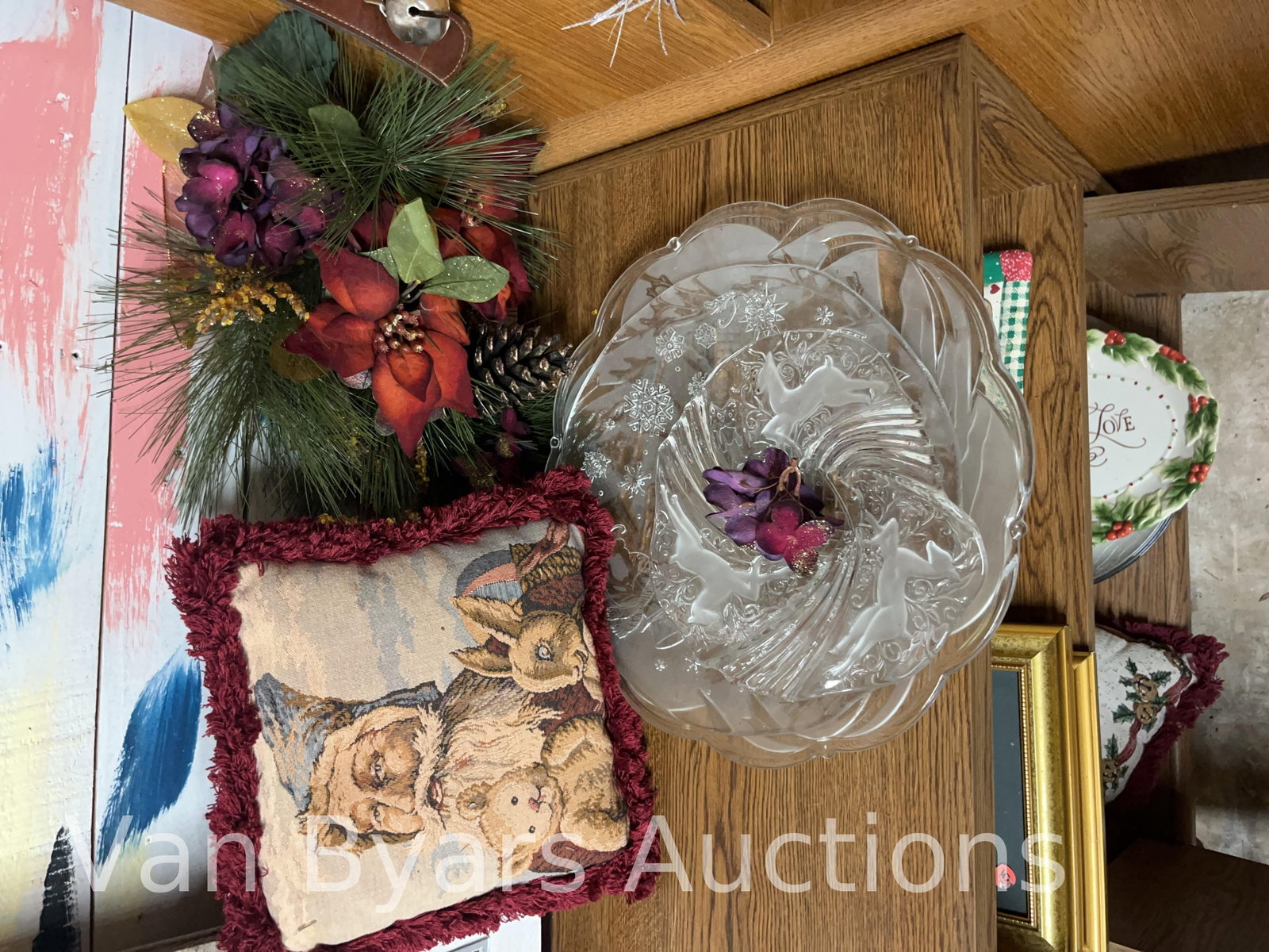 Large Assortment of Christmas Decorations, INV. 4040 - 12