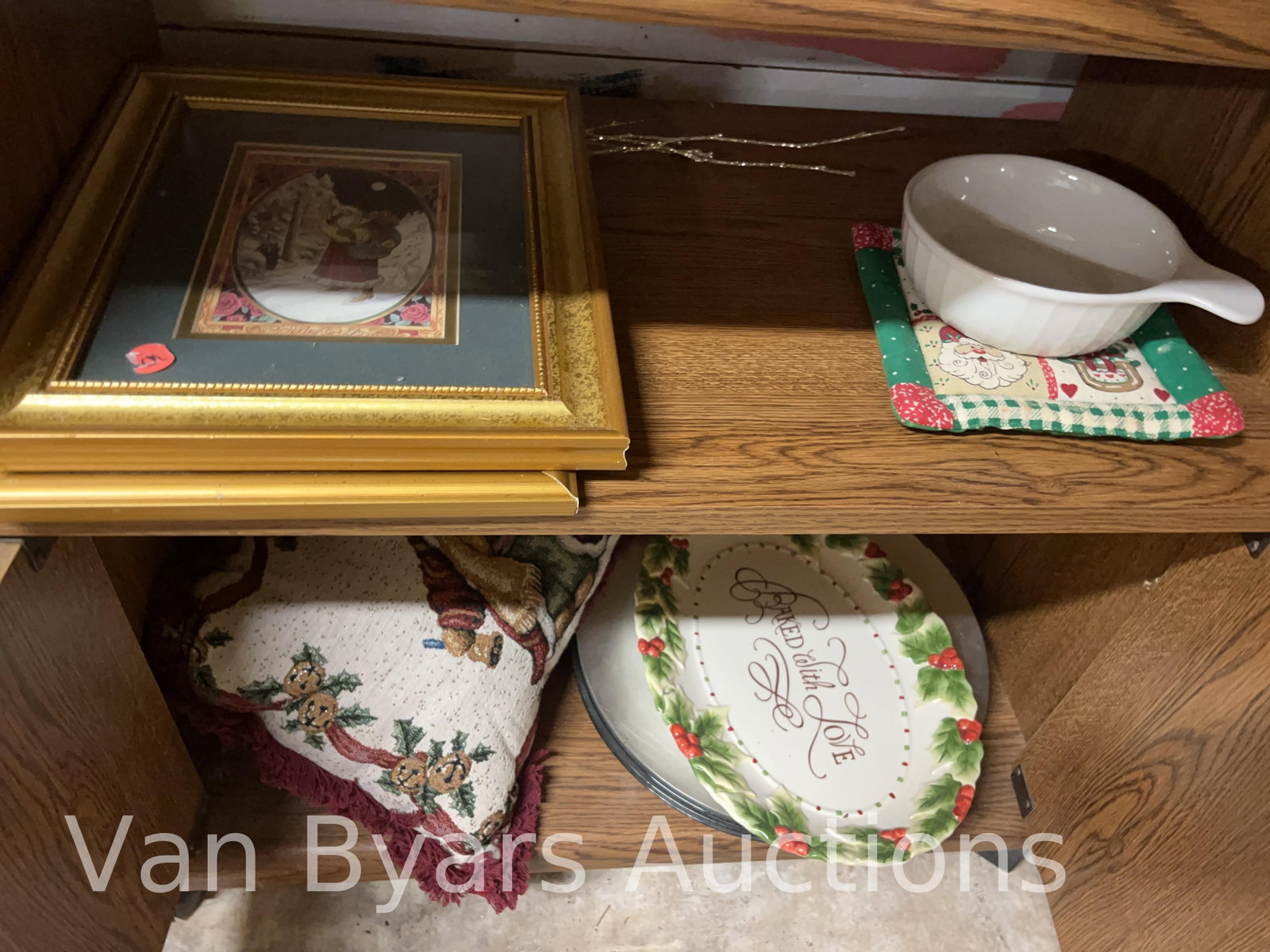 Large Assortment of Christmas Decorations, INV. 4040 - 15