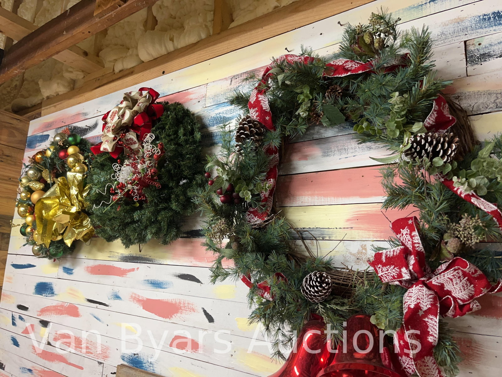Large Assortment of Christmas Decorations, INV. 4040 - 16