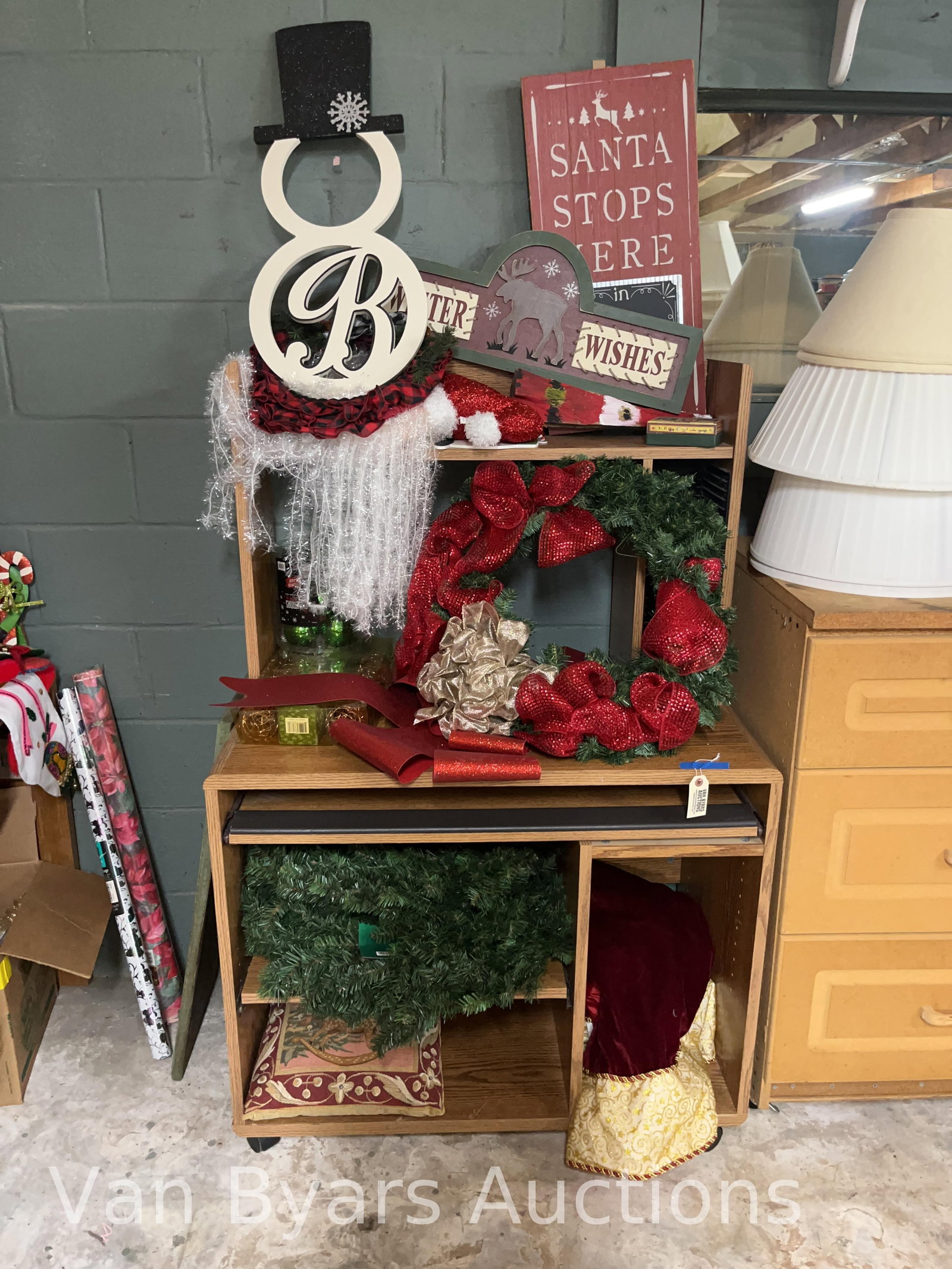 Large Assortment of Christmas Decorations, INV. 4040 (1 of 16)