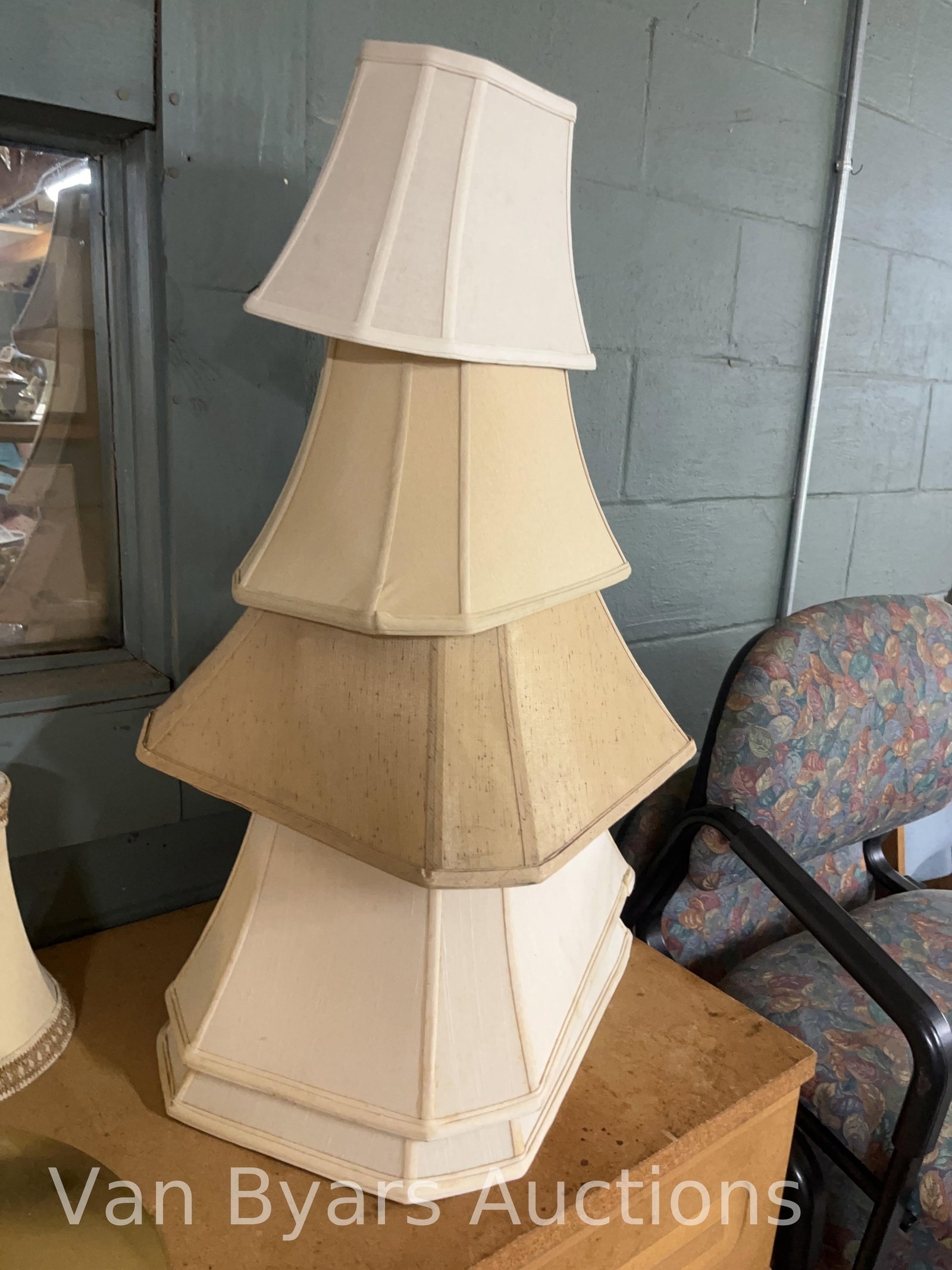 Lampshade Assortment, 15 pieces, INV. 4037 - 2