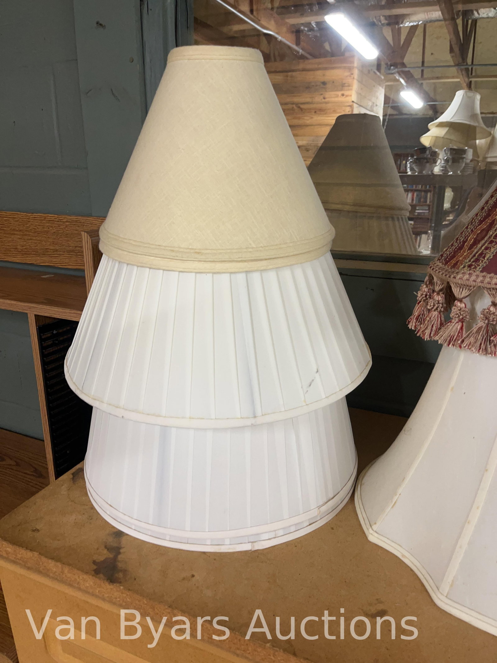 Lampshade Assortment, 15 pieces, INV. 4037 - 5