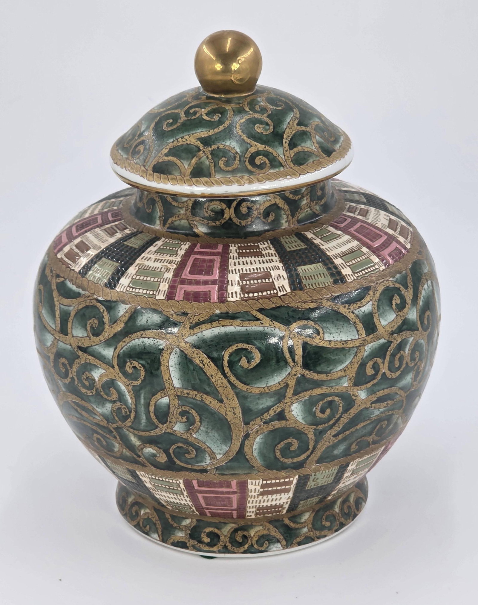 Chinese Porcelain Ginger Jar, INV. 1064 (1 of 5)